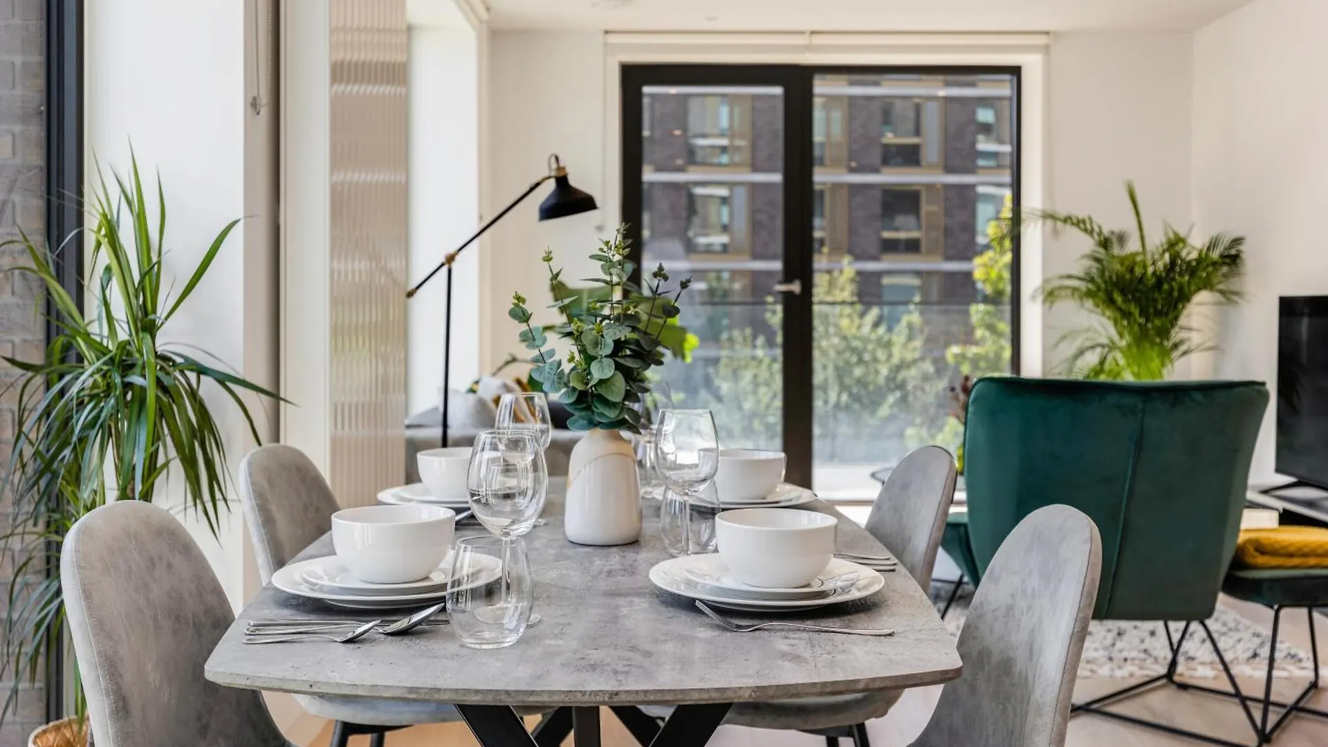 Apartment Khayat Homes - The Riverre - Luxury 2 Bed Apt London